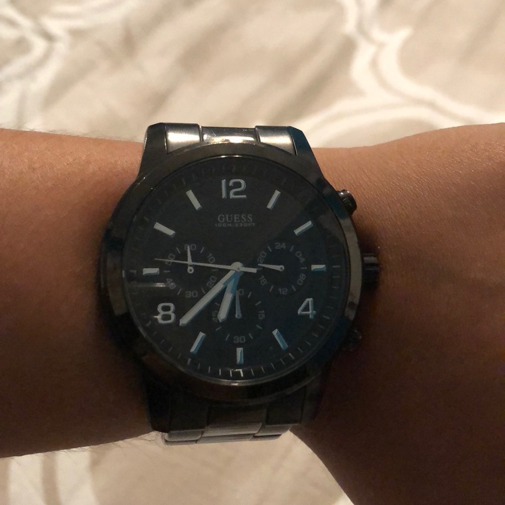 Black stainless steel Guess Watch